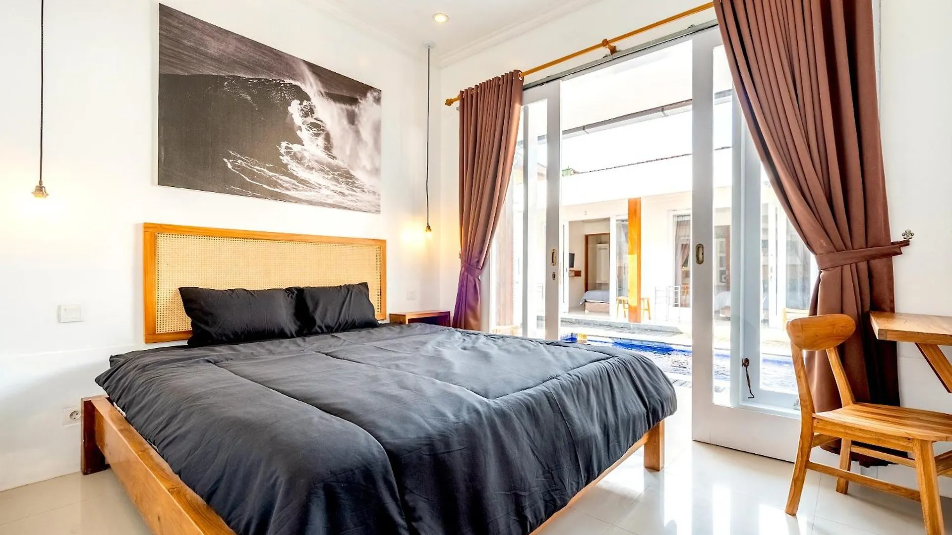 Lumturi House - Centrally Located contacts