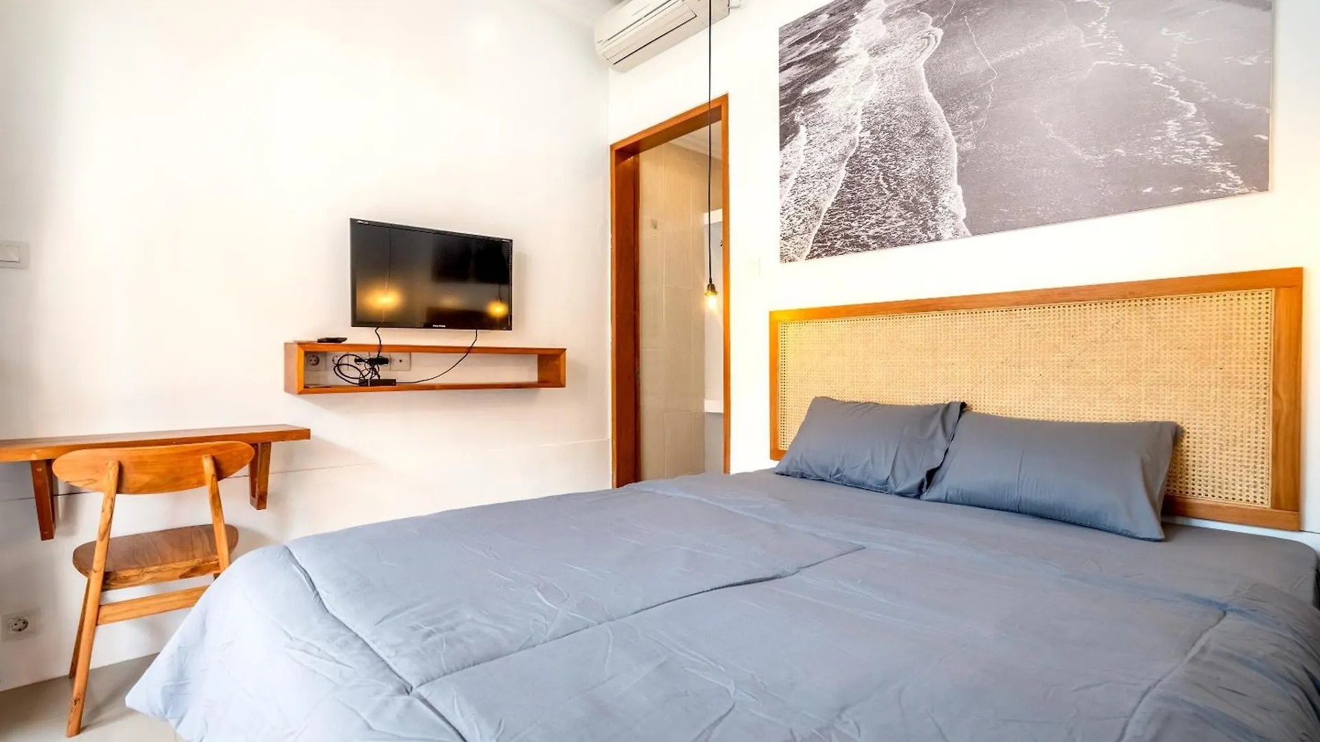 Penzion Lumturi House - Centrally Located Seminyak